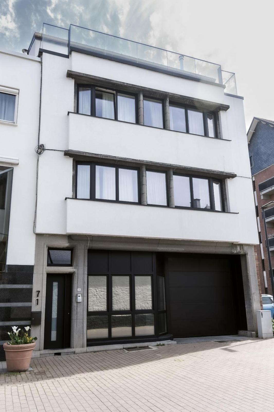 The Edgewater Suites - Park View Namur Dış mekan fotoğraf