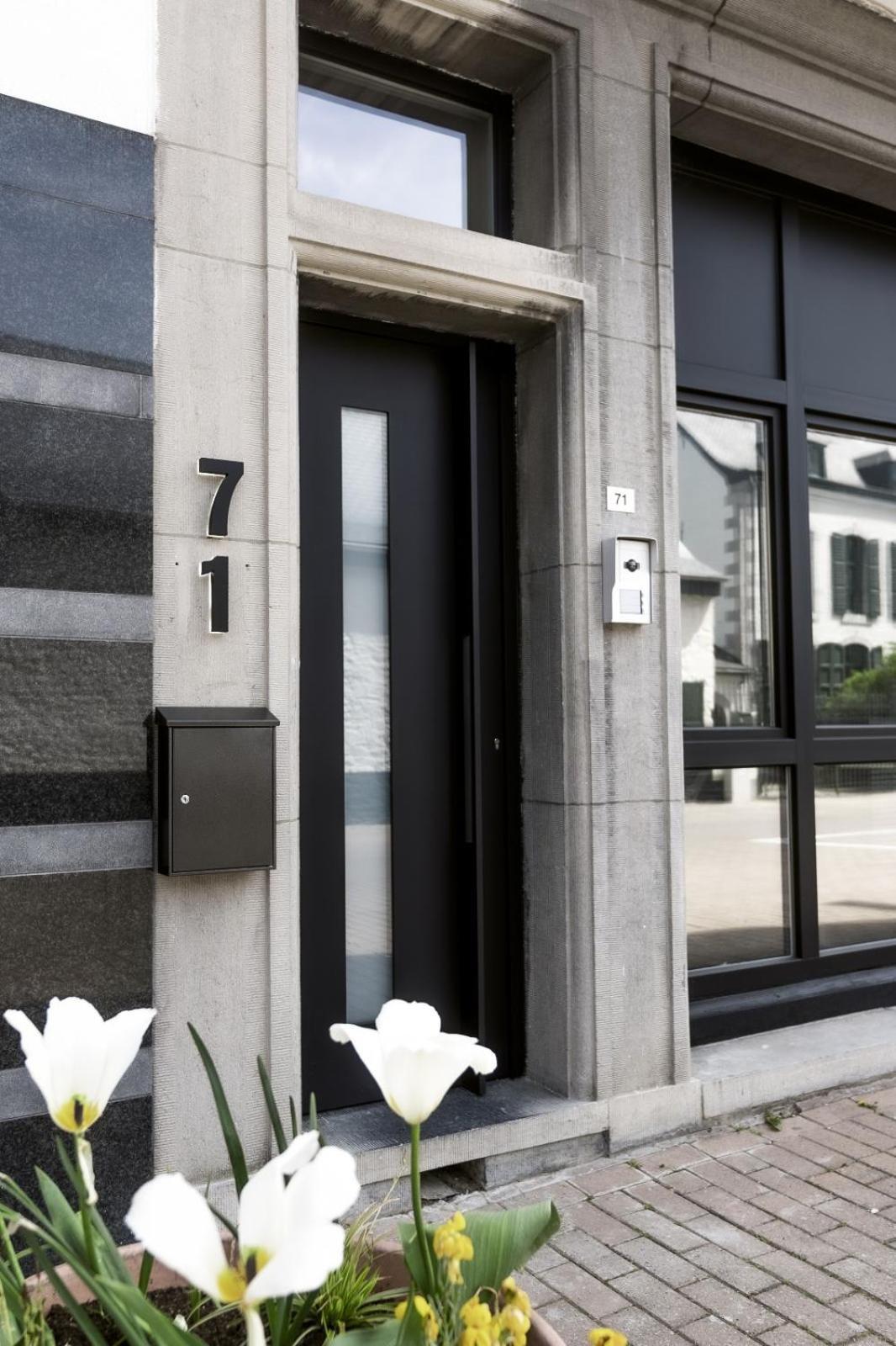 The Edgewater Suites - Park View Namur Dış mekan fotoğraf
