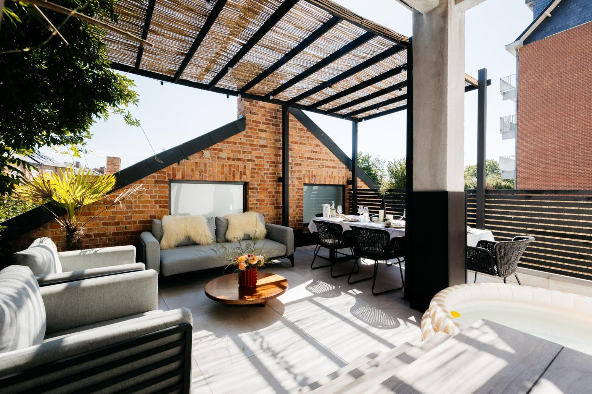 The Edgewater Suites - Park View Namur Dış mekan fotoğraf