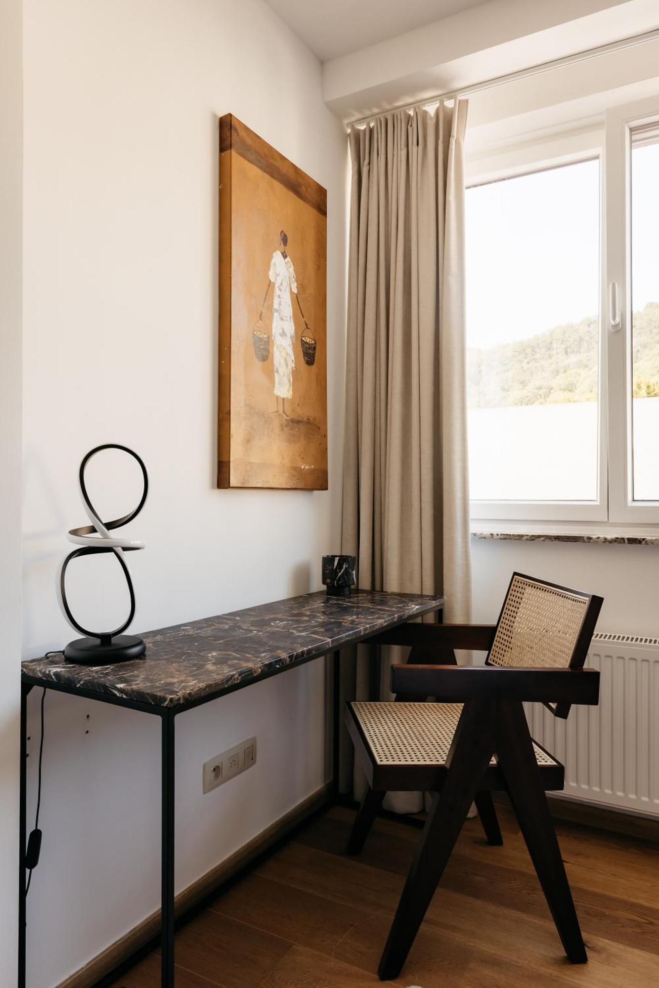 The Edgewater Suites - Park View Namur Dış mekan fotoğraf